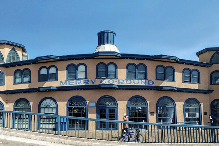 Self-Guided Santa Monica Scavenger Hunt: The Dessert of L.A. - Photo 1 of 5